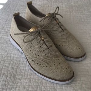 Cole Haan grandos sneakers; super light weight